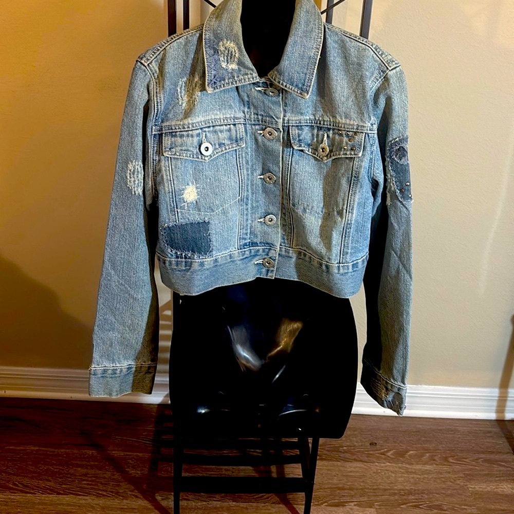 Vanilla Jeans Women’s Blue Cropped Jean Jacket with Classic Collar New no Tag - Picture 2 of 8